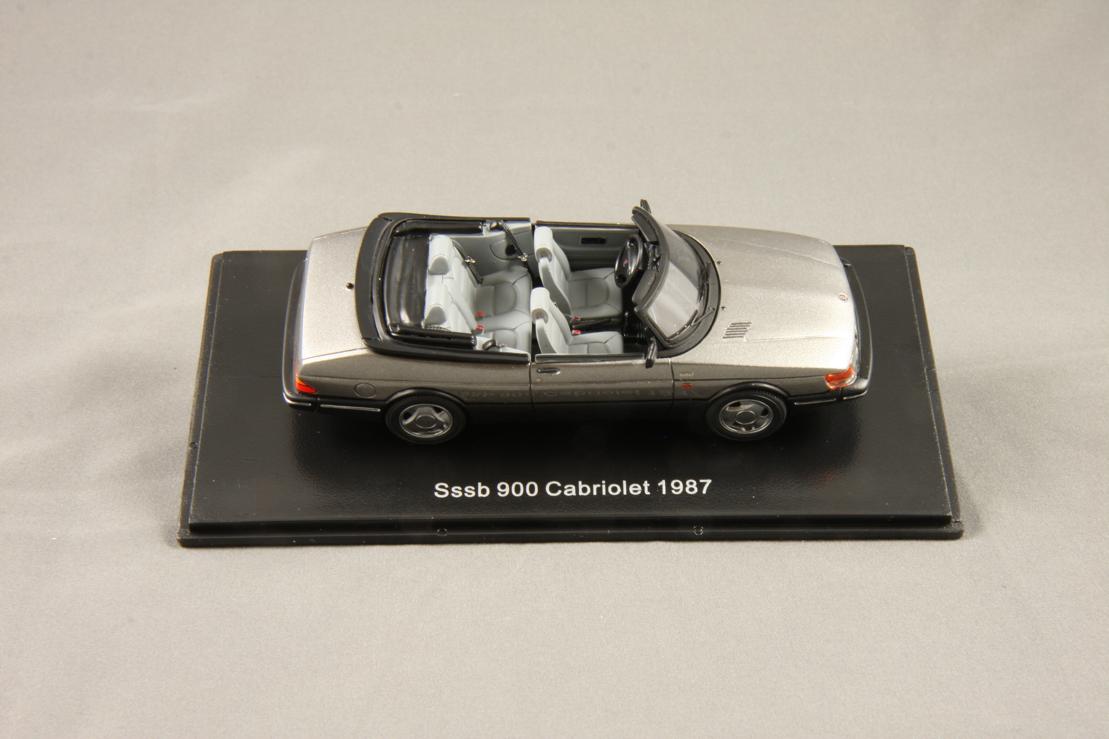 900 - 1992 Cabrio Turbo 16 S Bild 34