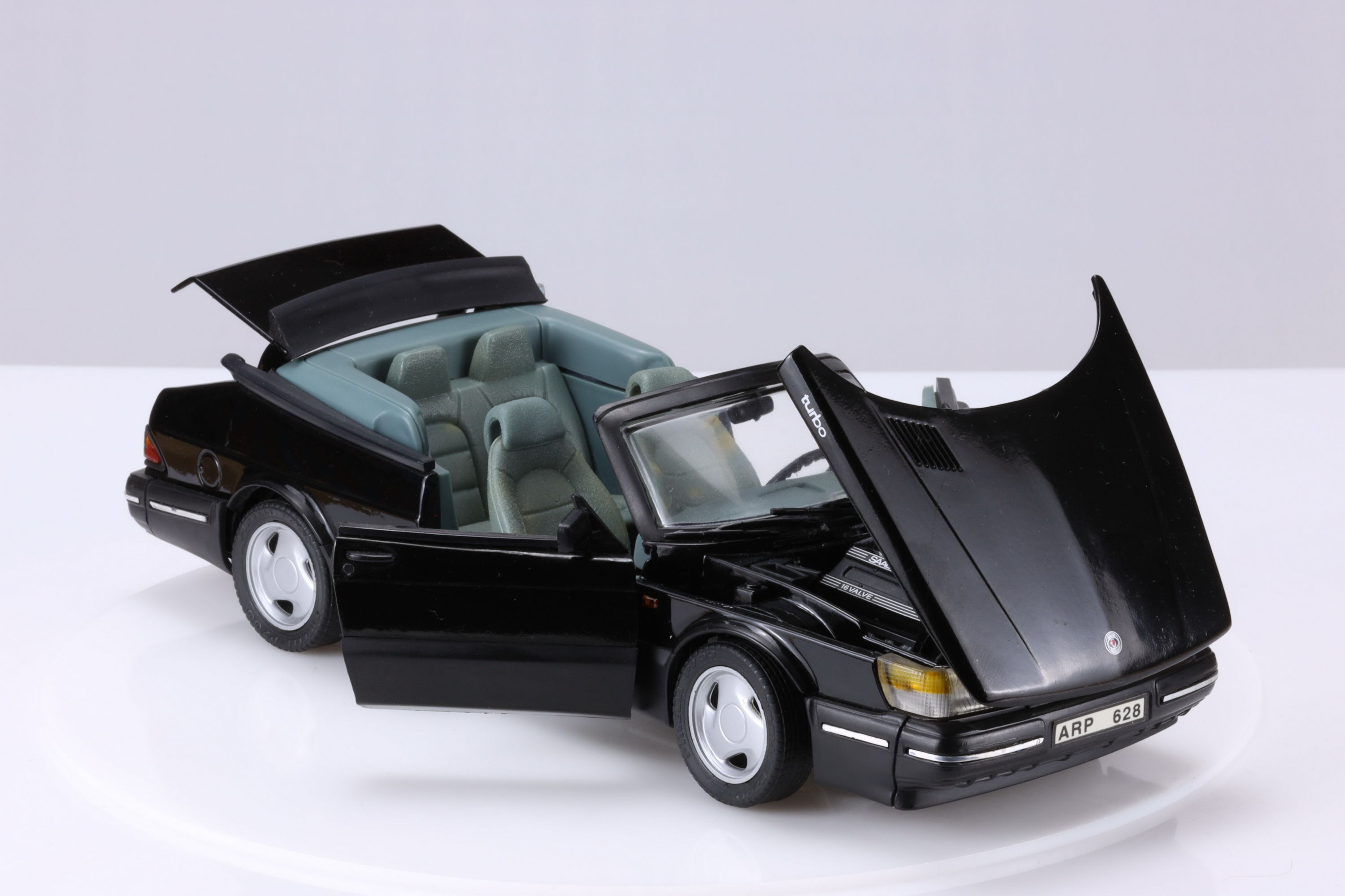 900 - 1992 Cabrio Turbo 16 S Bild 4