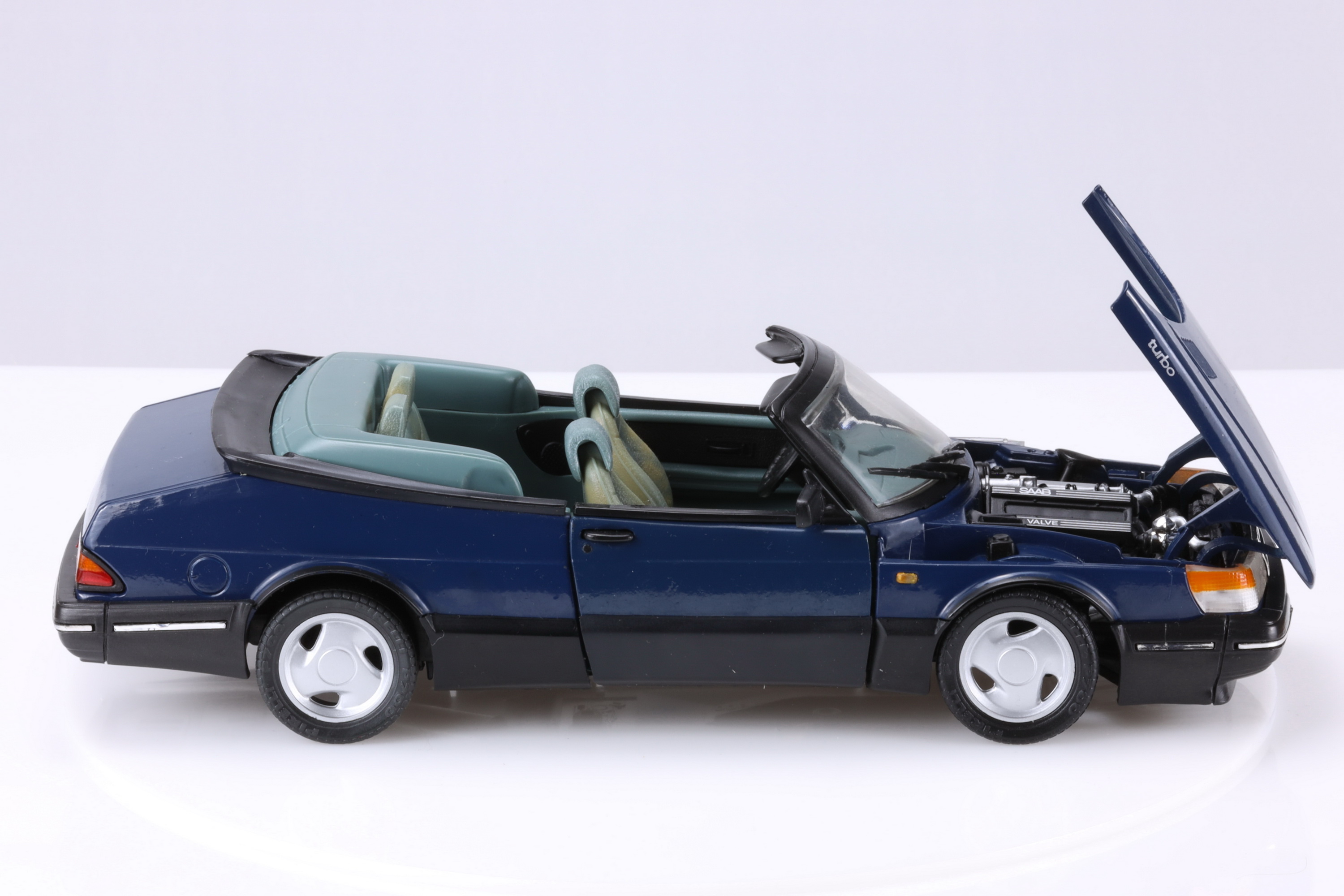 900 - 1992 Cabrio Turbo 16 S Bild 18
