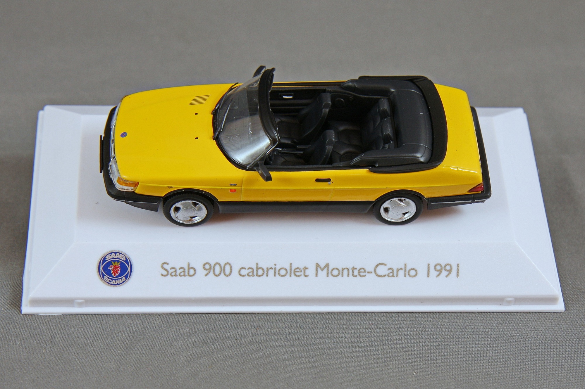 900 - 1991 Cabrio Turbo 16 S Bild 8