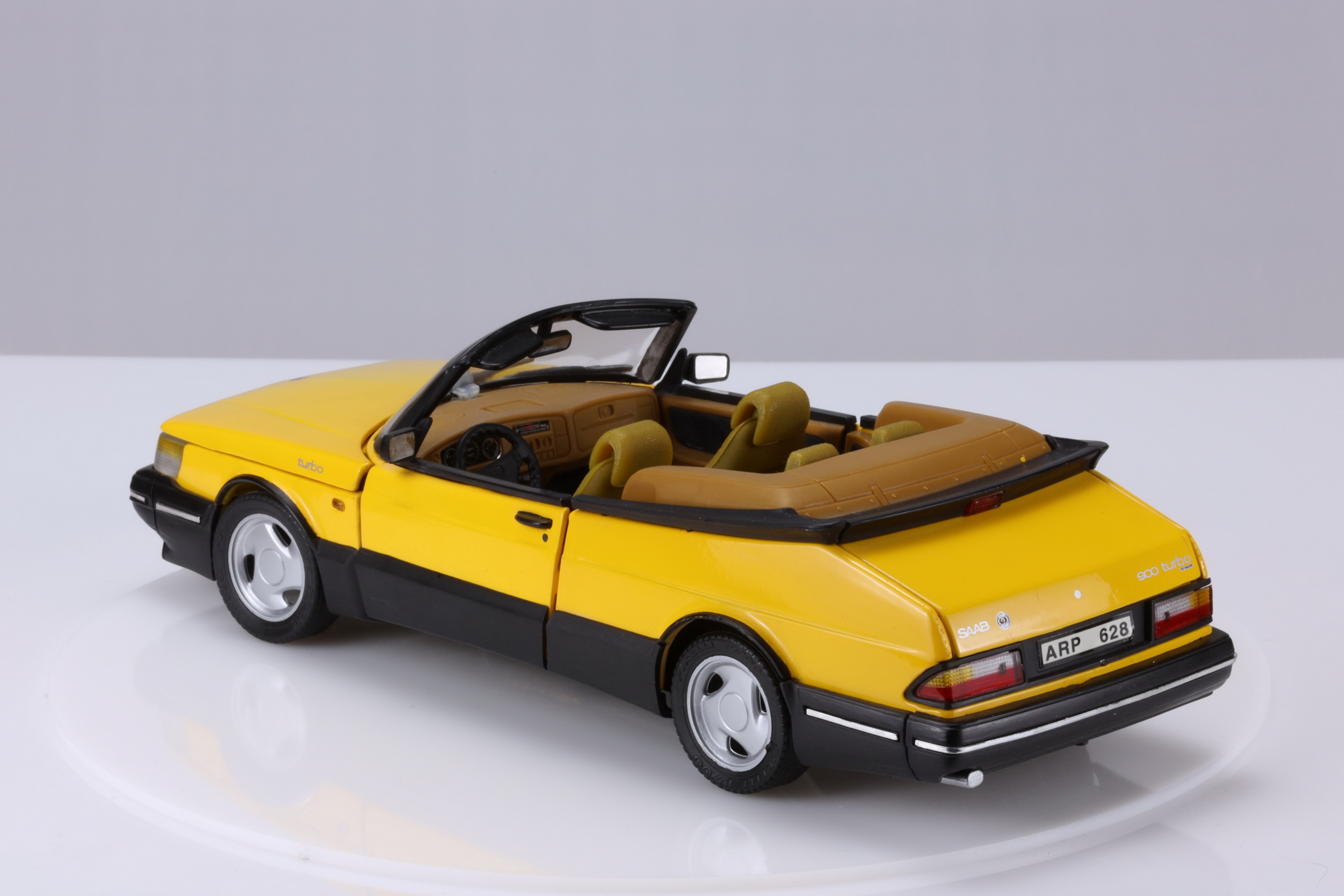 900 - 1992 Cabrio Turbo 16 S Bild 46