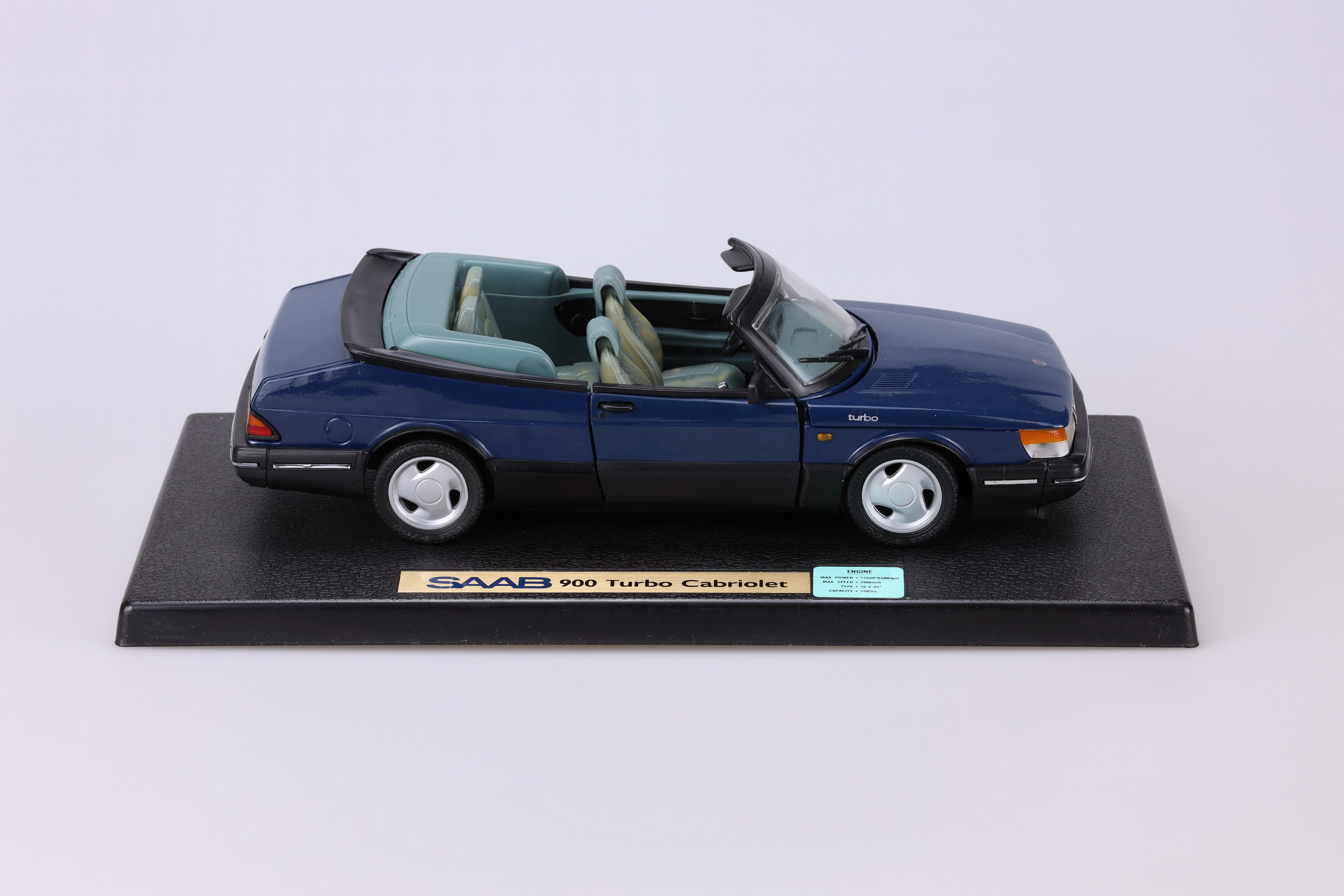 900 - 1992 Cabrio Turbo 16 S Bild 24