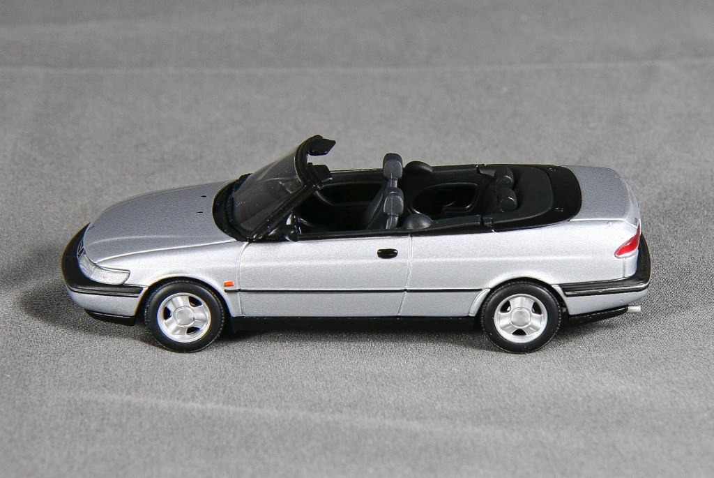 900 - 1995 Cabrio SE Bild 16